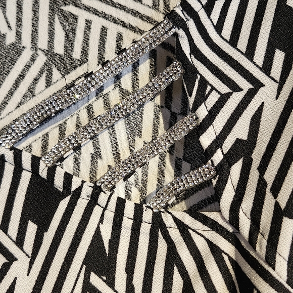 49. Lily Morgan Top - Picture 3 of 4